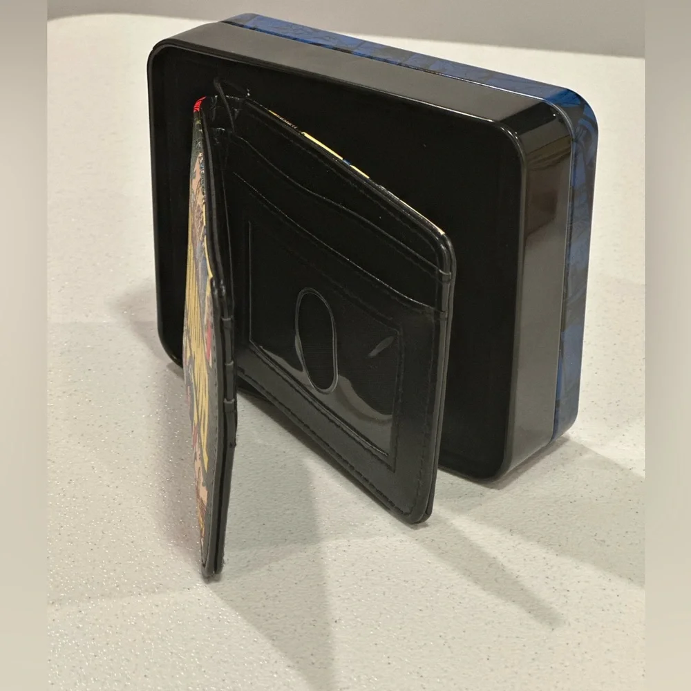 New Marvel Retro Bifold Wallet - Case Included